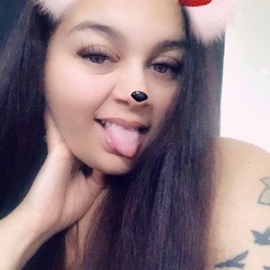 Meet your Posher, Mykaela